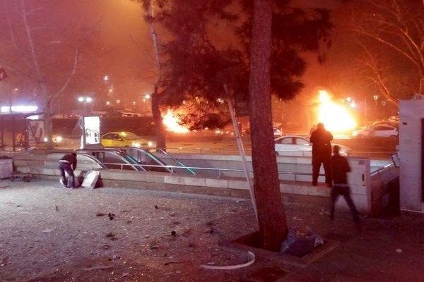 ۲۷ کشته و ۷۵ زخمی در انفجار مهیب در مرکز آنکارا + تصاویر