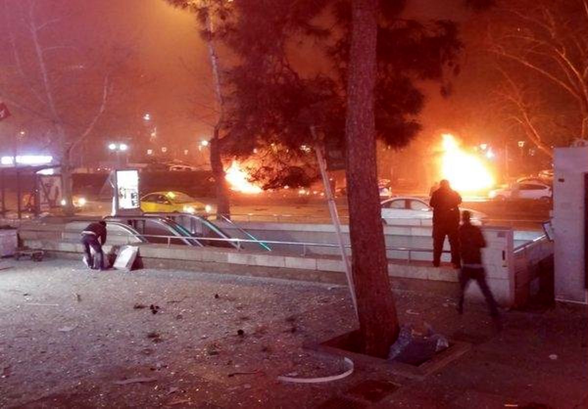 ۲۷ کشته و ۷۵ زخمی در انفجار مهیب در مرکز آنکارا + تصاویر