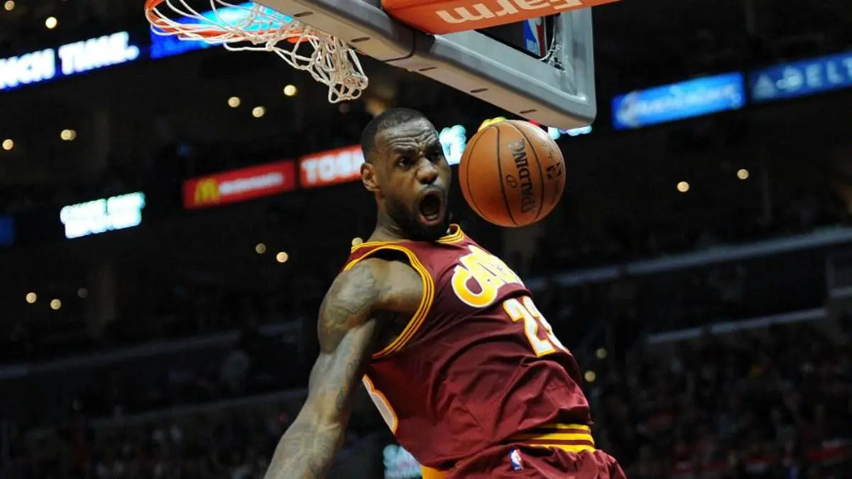 پیروزی کلیولند مقابل لس‌آنجلس کلیپرز با درخشش لبران جیمز + عکس