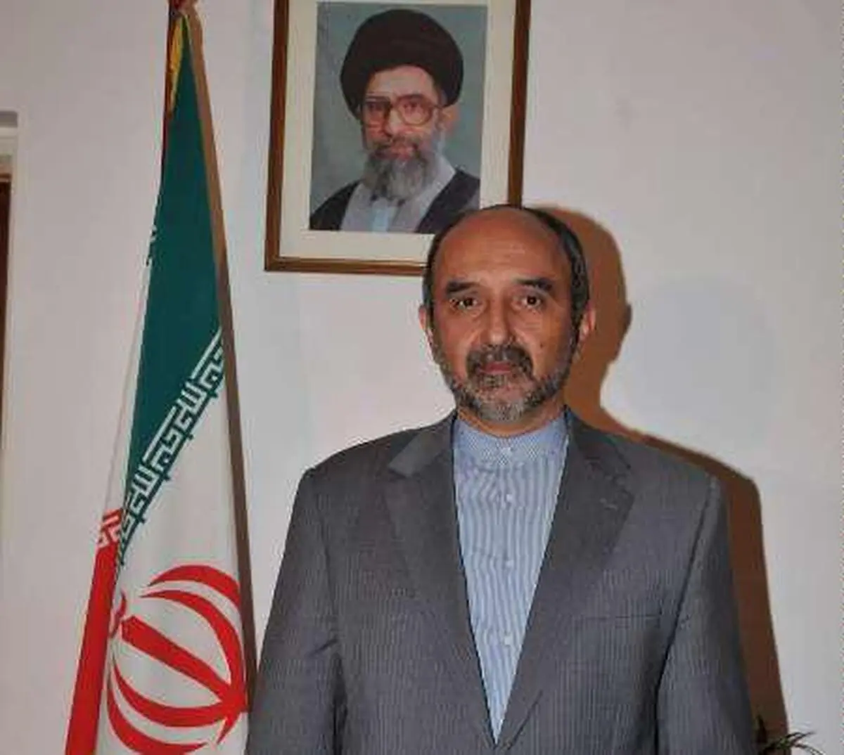 دیدار وزیر اقتصاد پاکستان با سفیر جمهوری اسلامی ایران