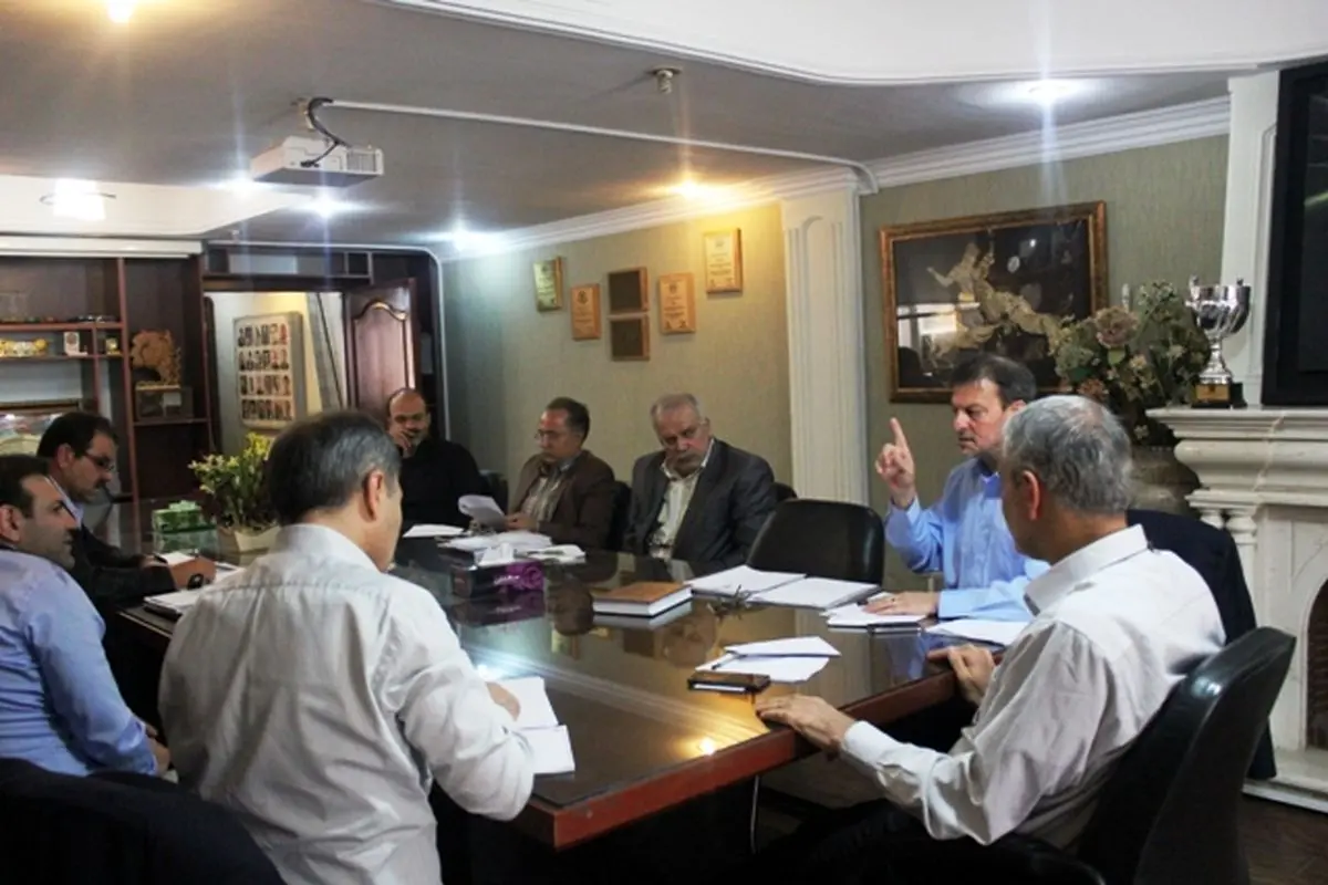 نشست هیات رئیسه فدراسیون فوتبال با دو مصوبه برگزار شد