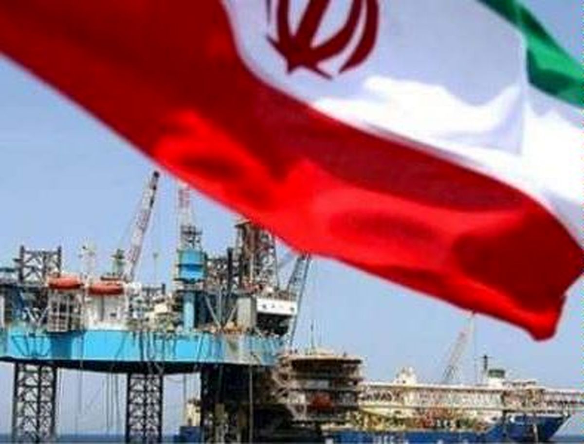 عدم موافقت ایران با فریز نفتی، باعث کاهش قیمت نفت شد