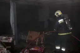 آتش در انباری مجتمع مسکونی ۹ طبقه