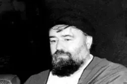 حاج احمدآقا حقاً تا پایان عمر بر میثاق پیروی از جانشین امام پای فشرد