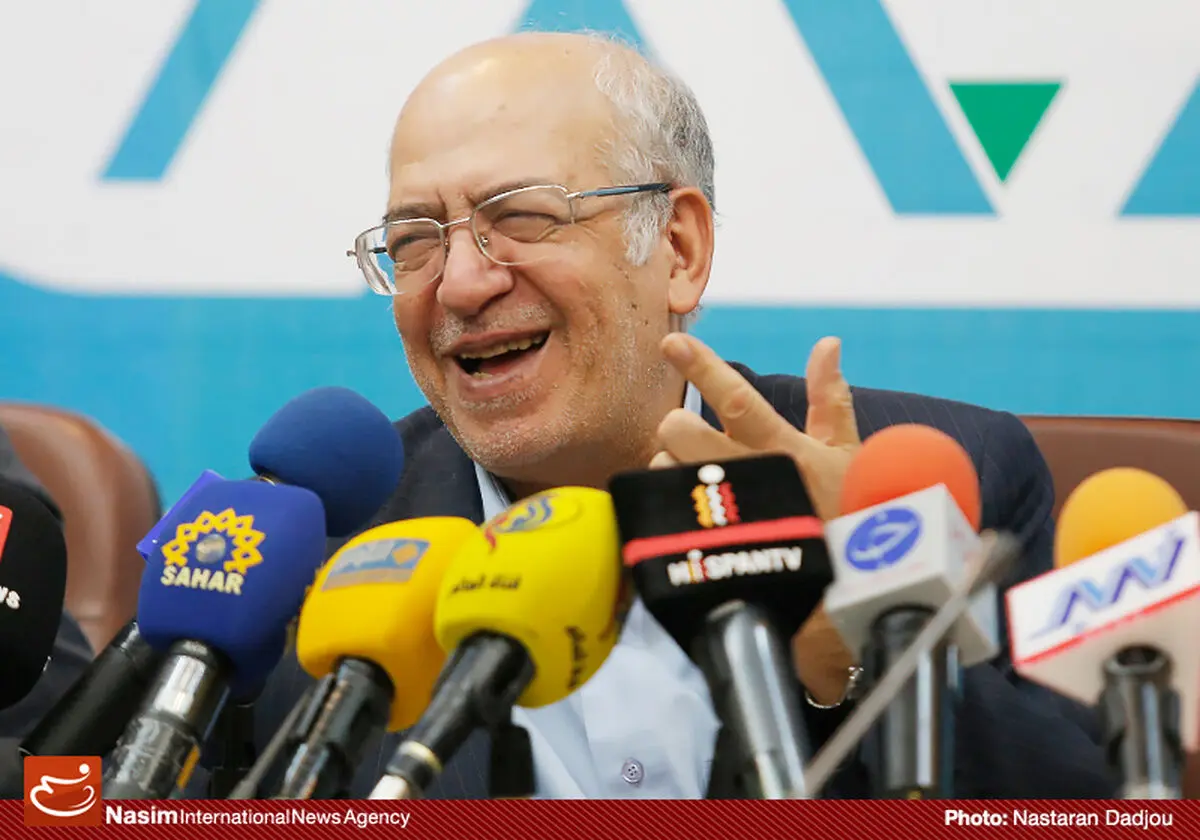 نعمت‌زاده در یک روز ۱۴ حکم برای یک نفر صادر کرد/ دولت روحانی رکود ابوالمشاغل بودن مدیران را شکست