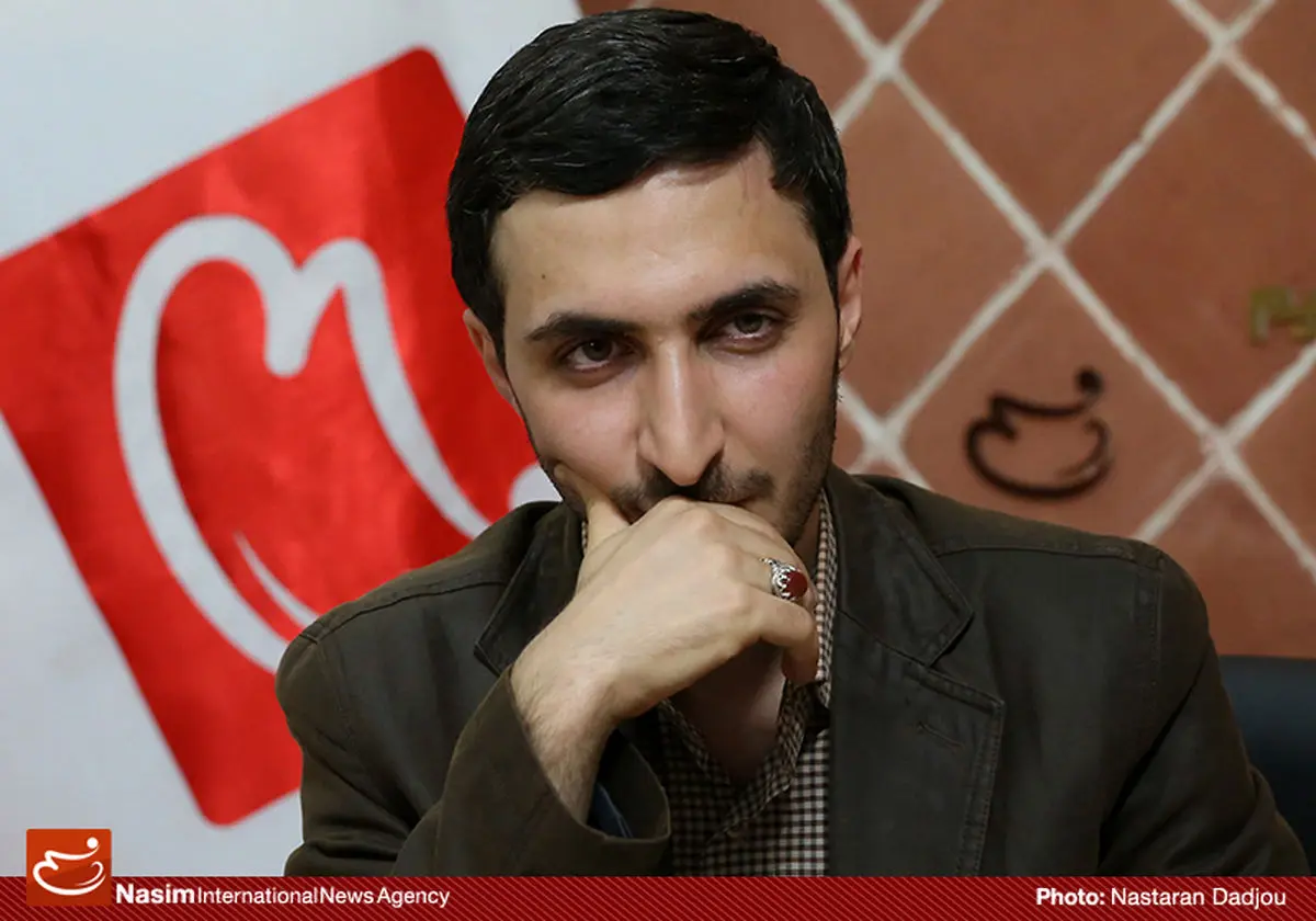 "ملازمان حرم" به خاطر توجه به نقش همسران شهدا بهترین مستند سال است