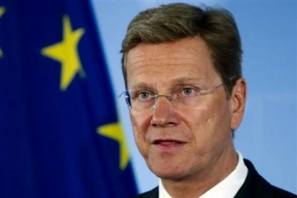 "گیدو وستروله" وزیر خارجه سابق آلمان که به سرطان خون مبتلا بود در سن ۵۴ سالگی درگذشت