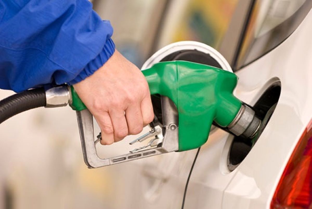 رکورد مصرف بنزین شکسته شد/ ۹۹ میلیون لیتر بنزین در اولین روز تعطیلات نوروز ۹۵ مصرف شد