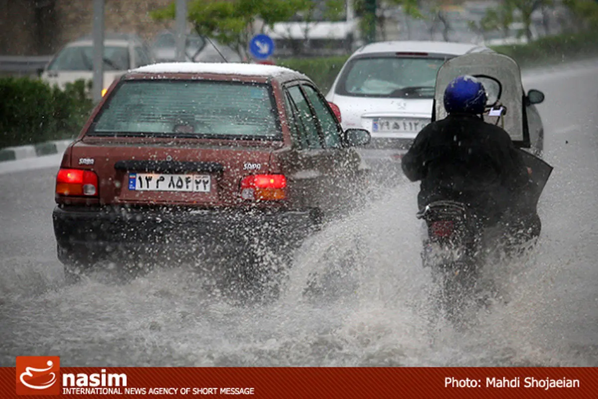 هشدار سیلاب و آب‌گرفتگی در روز دوم فروردین