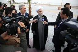 دولت تمام تلاش خود را برای اجرای سیاست‌های اقتصاد مقاومتی مورد تاکید رهبری بکار می‌گیرد