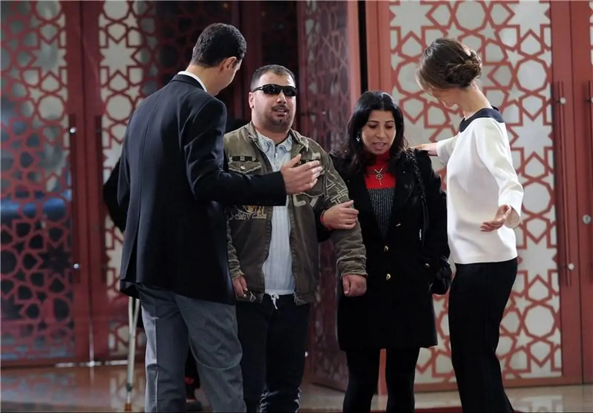 دیدار بشار اسد و همسرش با مجروحان ارتش سوریه+تصاویر