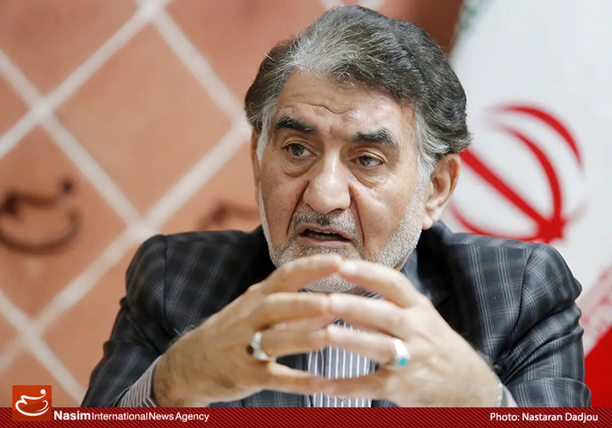 آثار اجرایی شدن اقتصاد مقاومتی در عمل مشاهده نمی‌شود/ کمیته نظارت تشکیل شود