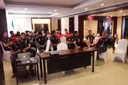 بازیکنان تیم ملی فوتبال در جلسه فنی