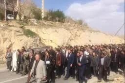 مراسم تشییع والده سردار سلامی برگزار شد