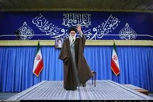 امروز هم روزگار موشک است و هم مذاکره
