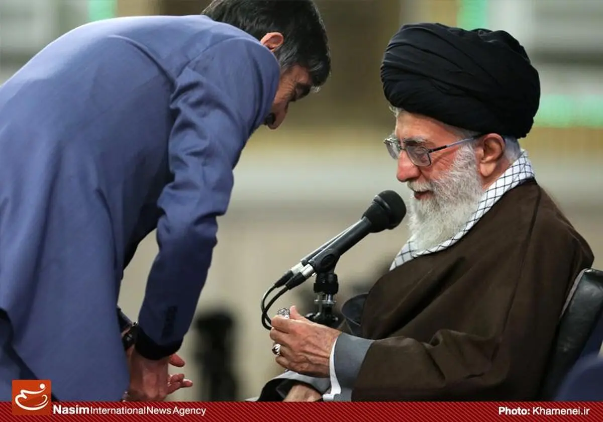 دیدار جمعی از مداحان کشور با رهبر معظم انقلاب