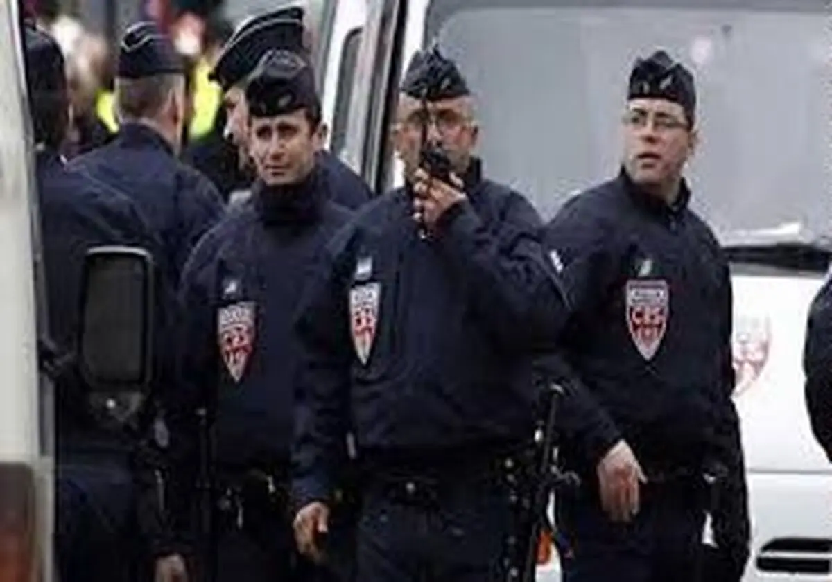 یک نفر به اتهام مشارکت در حمله تروریستی فرانسه دستگیر شد