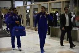 تیم فوتبال بنیادکار ازبکستان وارد اصفهان شد + عکس