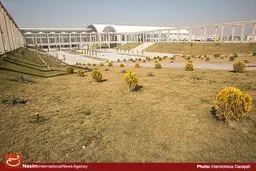 آغاز نصب سازه گمرک نمایشگاه کتاب در شهر آفتاب