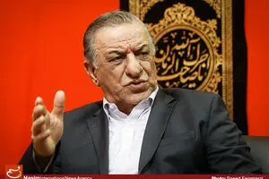 بیابانی: انتقاد از تنظیم بازار شب عید امسال با حب و بغض سیاسی انجام شد/ چه اشکالی دارد ۱۰۰ هزار تن هم میوه لوکس وارد کنیم