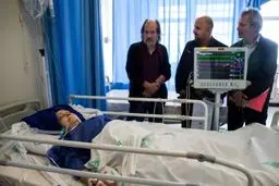 ثریا حکمت به کما رفت