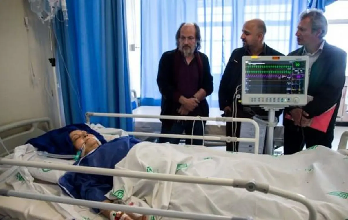 ثریا حکمت به کما رفت