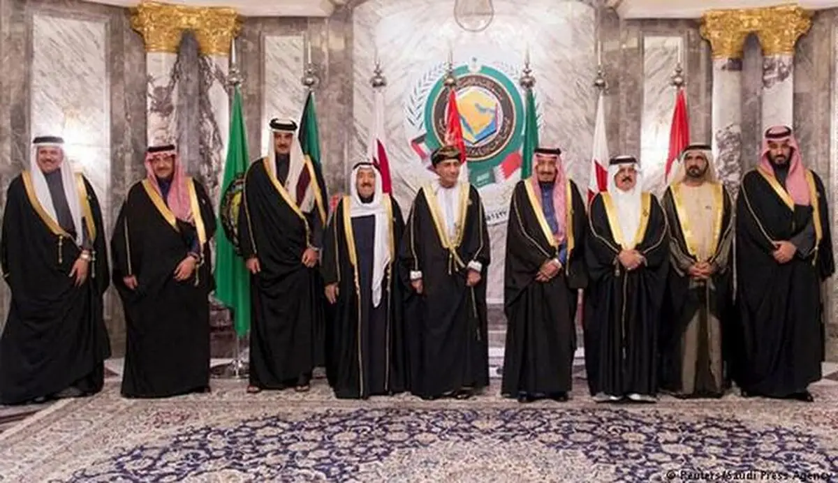 عبدالباری عطوان: عربستان رهبر ائتلاف پوشالی است