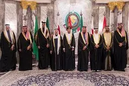 عبدالباری عطوان: عربستان رهبر ائتلاف پوشالی است