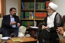 دبیر مجمع تشخیص مصلحت نظام صبح امروز با آیت‌ الله سبحانی دیدار کرد