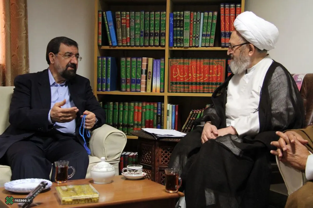 دبیر مجمع تشخیص مصلحت نظام صبح امروز با آیت‌ الله سبحانی دیدار کرد