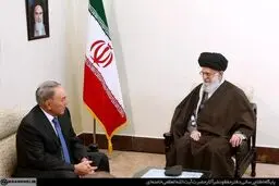 رئیس‌جمهور قزاقستان با رهبر معظم انقلاب دیدار کرد + تصاویر