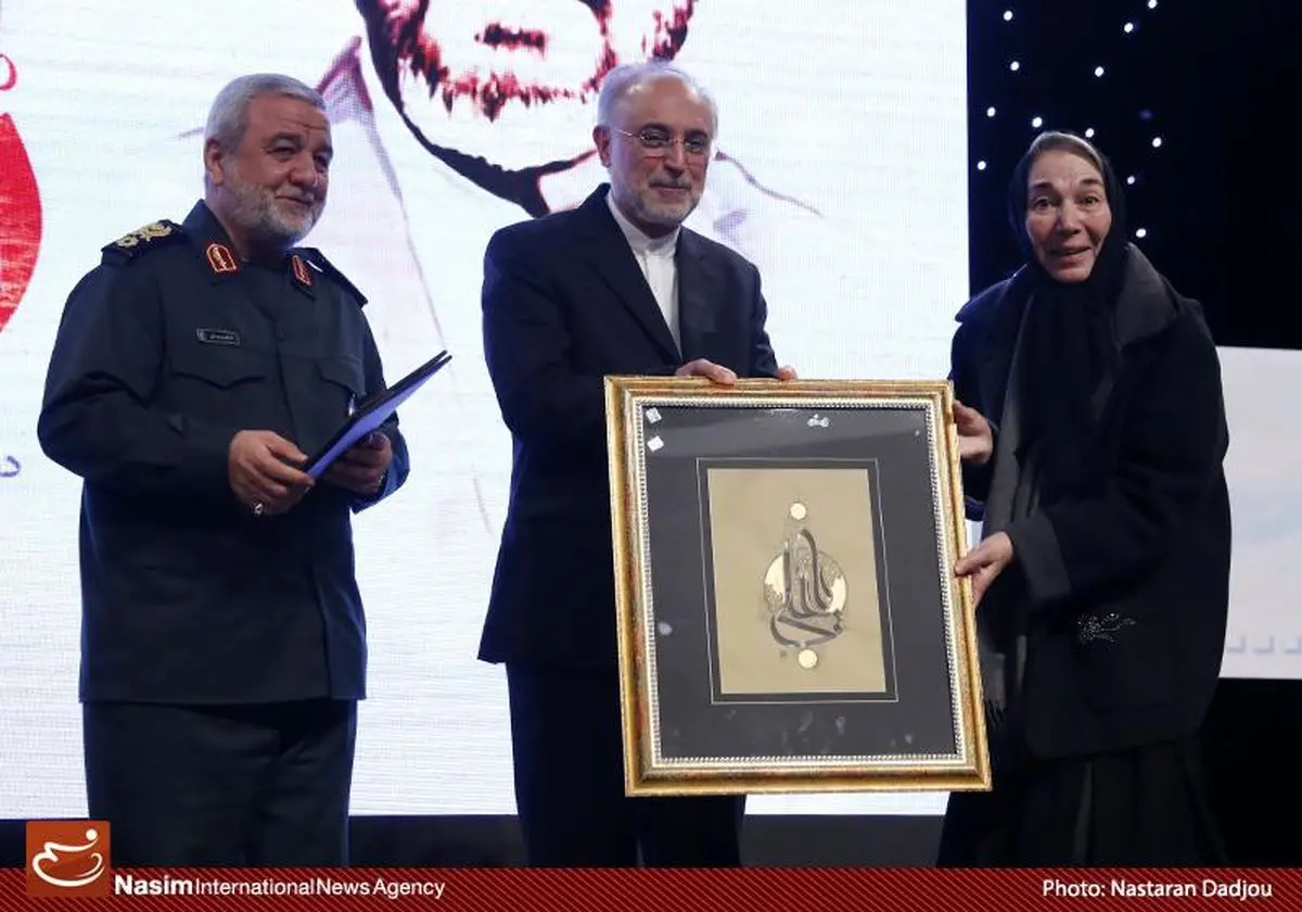 مراسم بزرگداشت زنده یاد فرج الله سلحشور در حوزه هنری