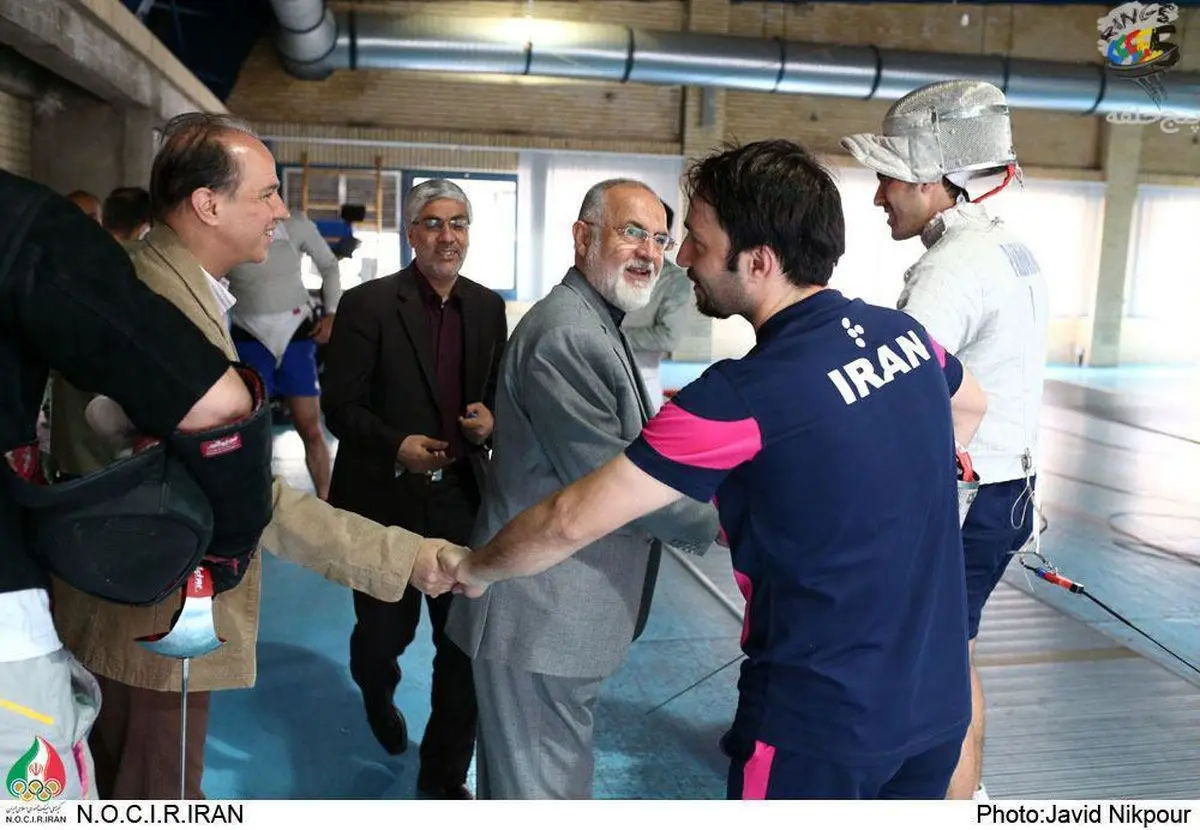 کیومرث هاشمی از اردوی تیم ملی شمشیربازی بازدید کرد