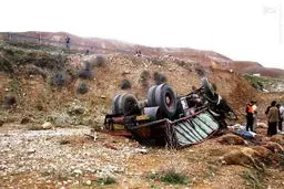 واژگونی کامیون، ۶۸ راس گوسفند را تلف کرد