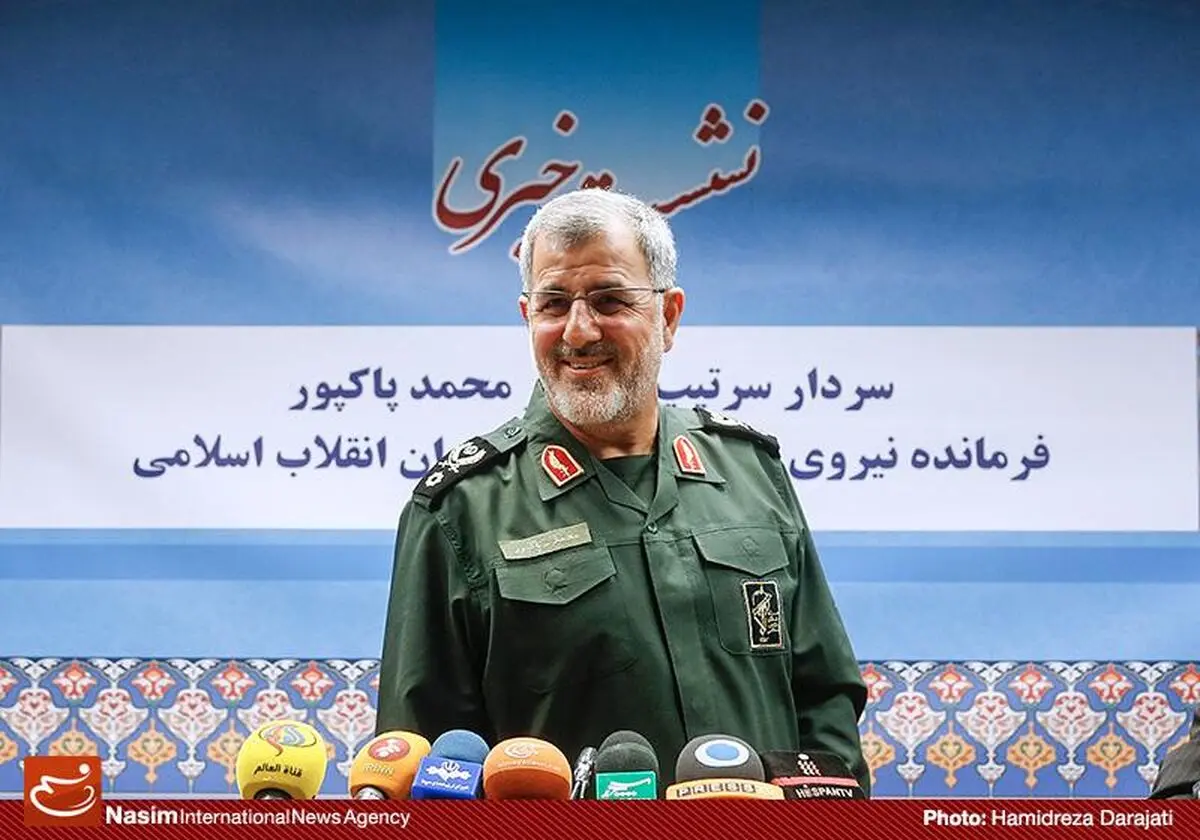نشست خبری فرمانده نیروی زمینی سپاه