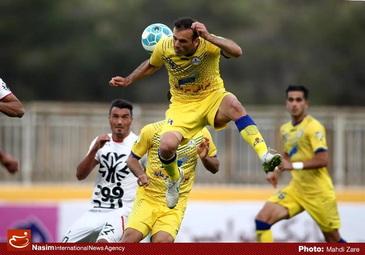 دیدار تیم های نفت تهران و پدیده مشهد