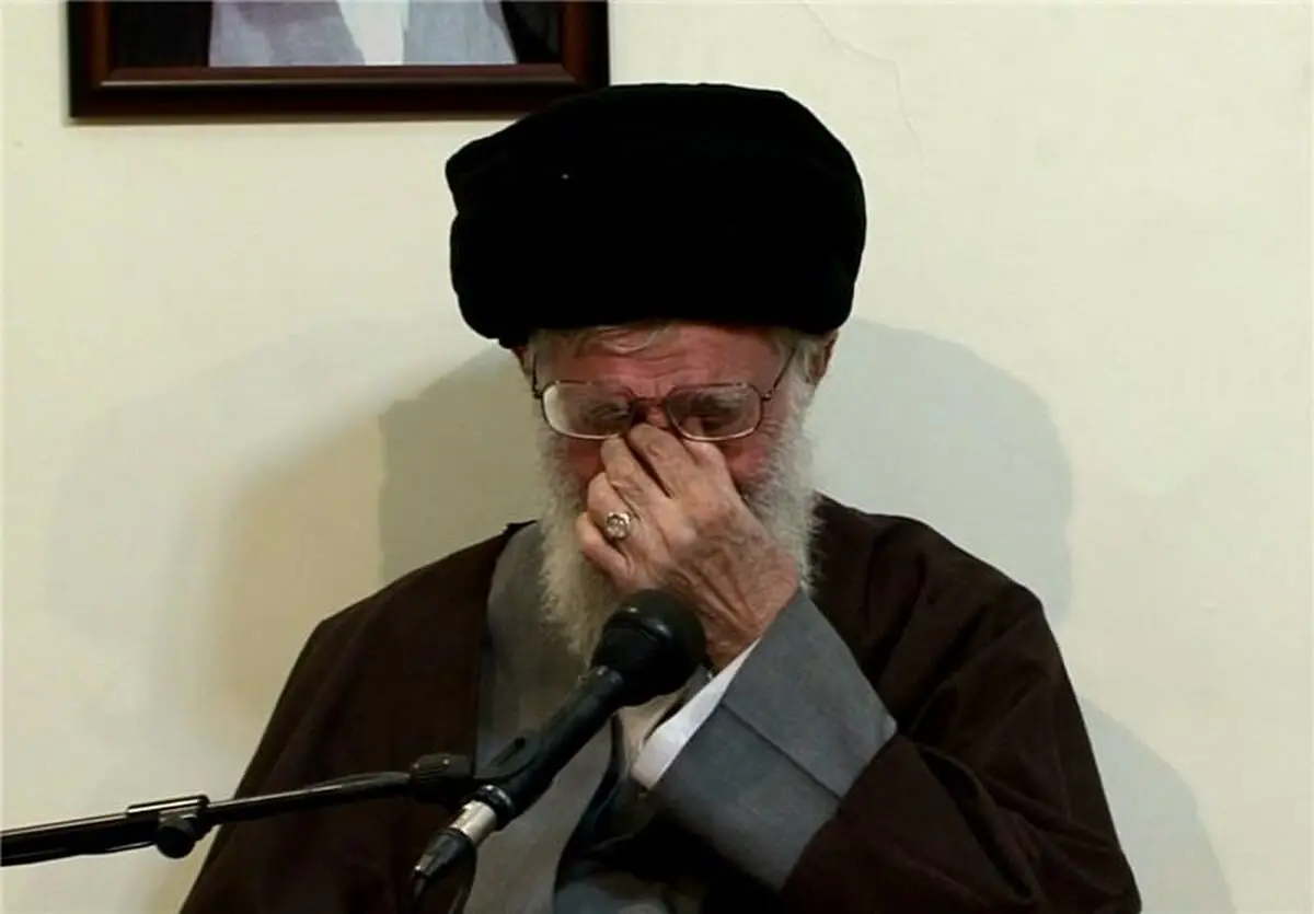 روایتی از آن روز که رهبر انقلاب با خواندن یک شعر، گریستند