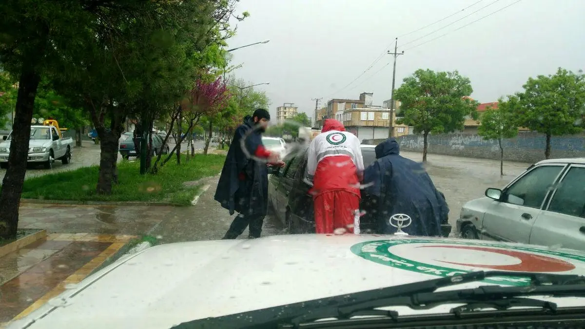 ۱۴ استان متاثر از سیل و آبگرفتگی/ امدادرسانی به بیش از ۷ هزار نفر در مناطق سیل ‌زده