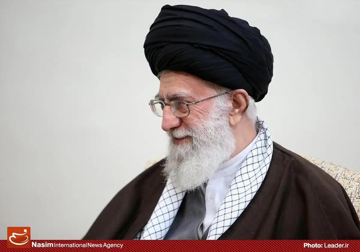 نه دشمن را دست کم می‌گیریم نه خودمان را