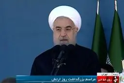 مخالفان قدرتِ سخت ساده‌لوح و مخالفان قدرتِ نرم کوته‌بین هستند