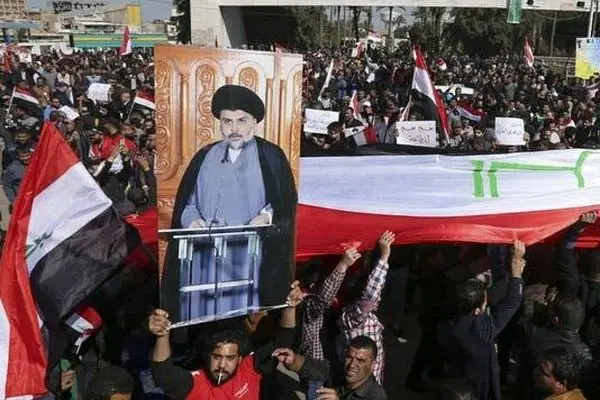 محاصره‌ چهار وزارتخانه عراق توسط هواداران 