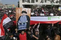 محاصره‌ چهار وزارتخانه عراق توسط هواداران 