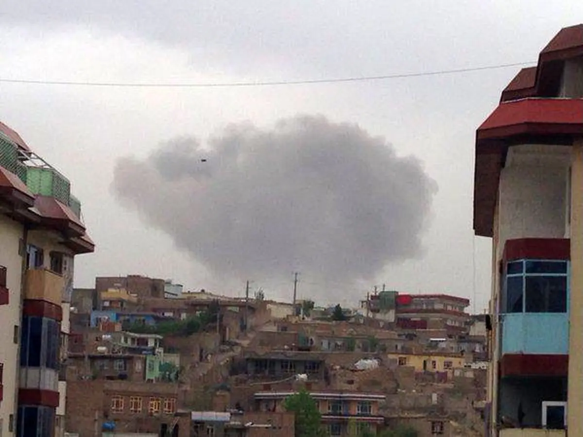 بیش از ۲۰۰ کشته و زخمی در انفجار انتحاری کابل/ طالبان مسئولیت انفجار را برعهده گرفت