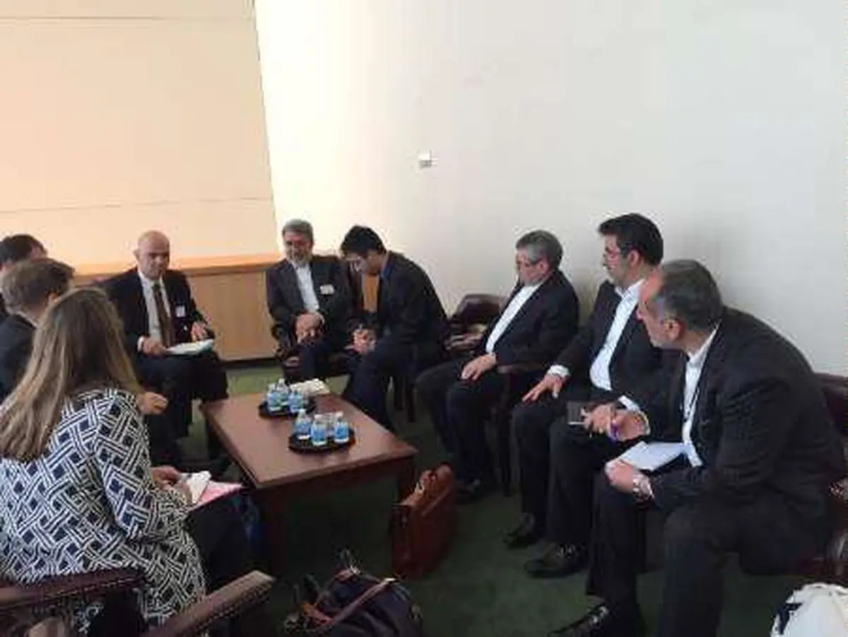 ایران هزینه استقرار صلح و امنیت جهانی را پرداخت می کند