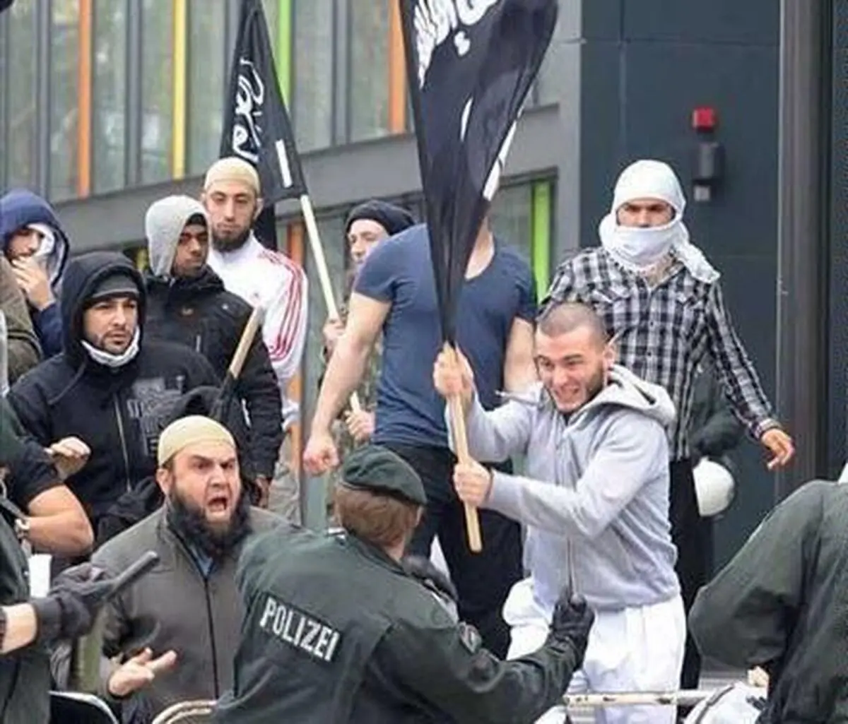 برنامه ریزی داعش برای حمله به اروپا در تابستان