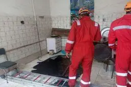 سقوط زنان آشپز مشهدی با دیگ آش+عکس