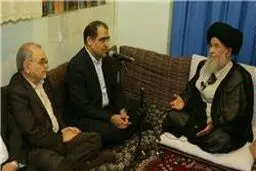 باید خدمات‌رسانی بیمه‌ها یکسان بوده و این خدمات تجمیع شود