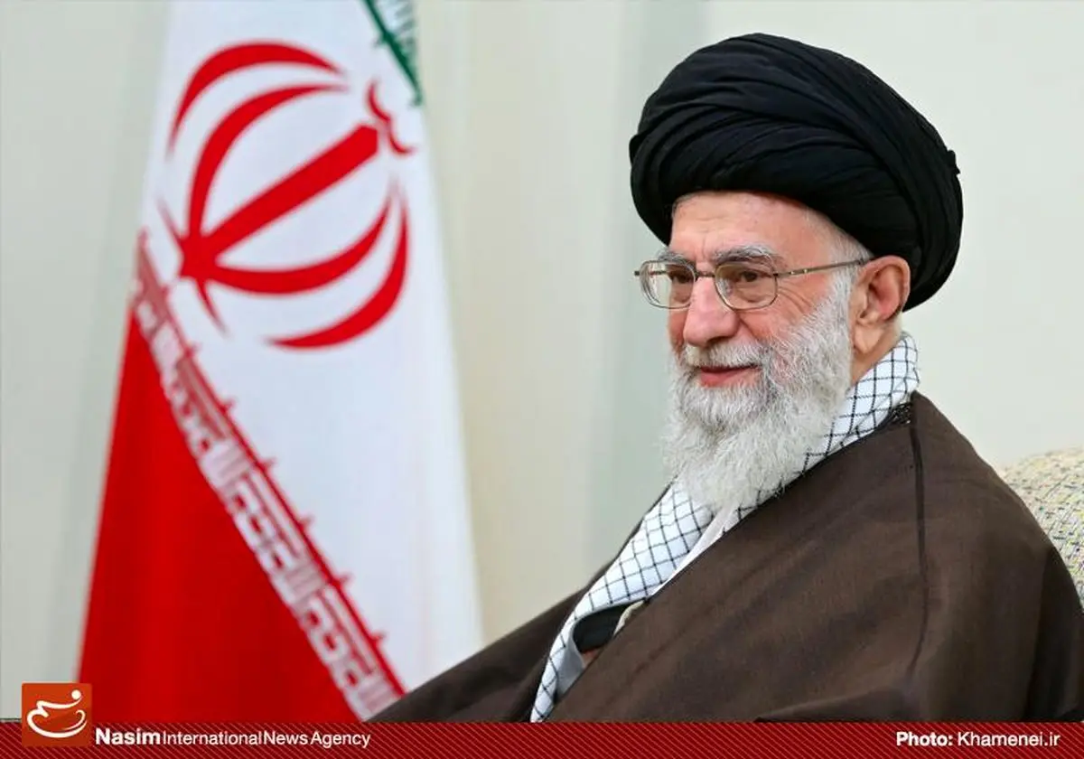 گرفتاری‌های دنیای اسلام به دلیل دوری از قرآن است‎/ترویج قرآن با لحن خوش/جوانان و روشنفکران با قرآن مأنوس شوند