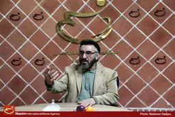 پدرم بارها گفته بود که سینماگر نیست/ ما پای پدرمان را بوسیدیم ولی کم بوسیدیم