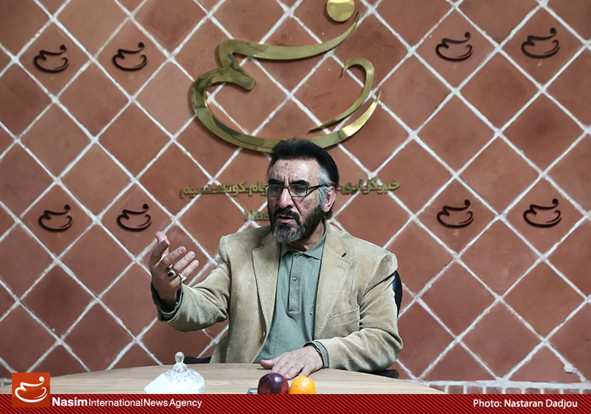 پدرم بارها گفته بود که سینماگر نیست/ ما پای پدرمان را بوسیدیم ولی کم بوسیدیم